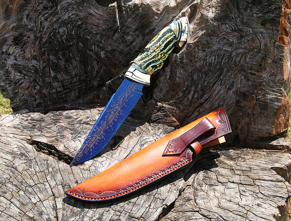Feather grain Damascus steel