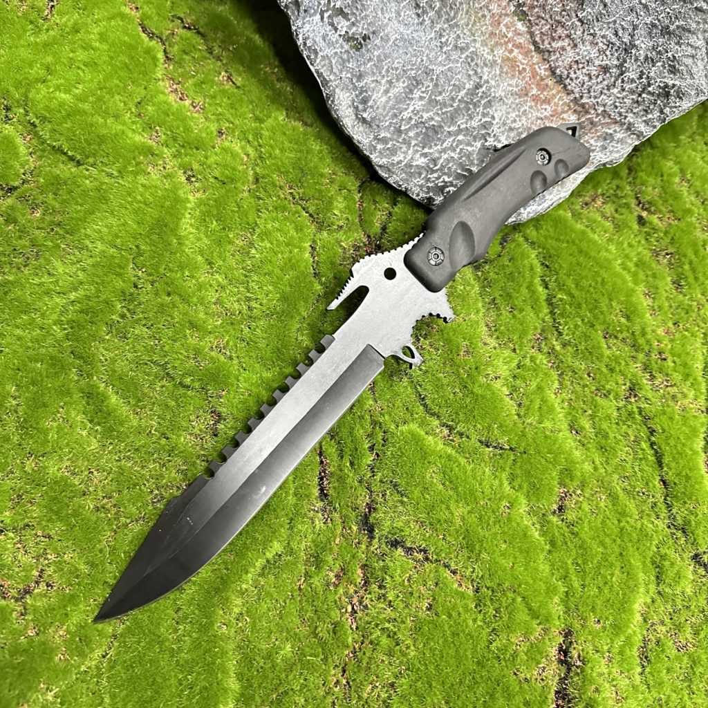 tactical survival knife