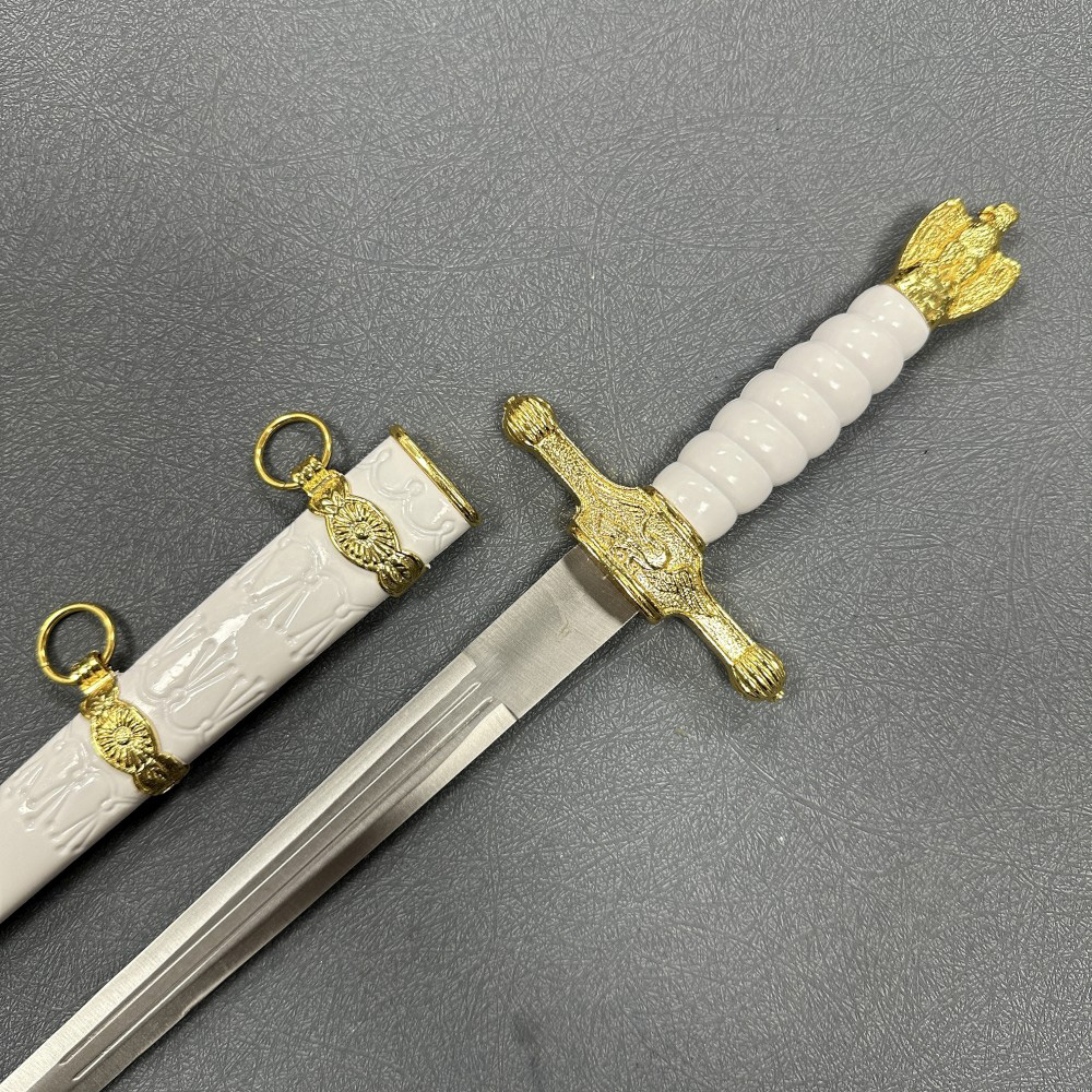 WW II German Military Dagger Third Reich Eagle Imperial Dress Sword - Image 2