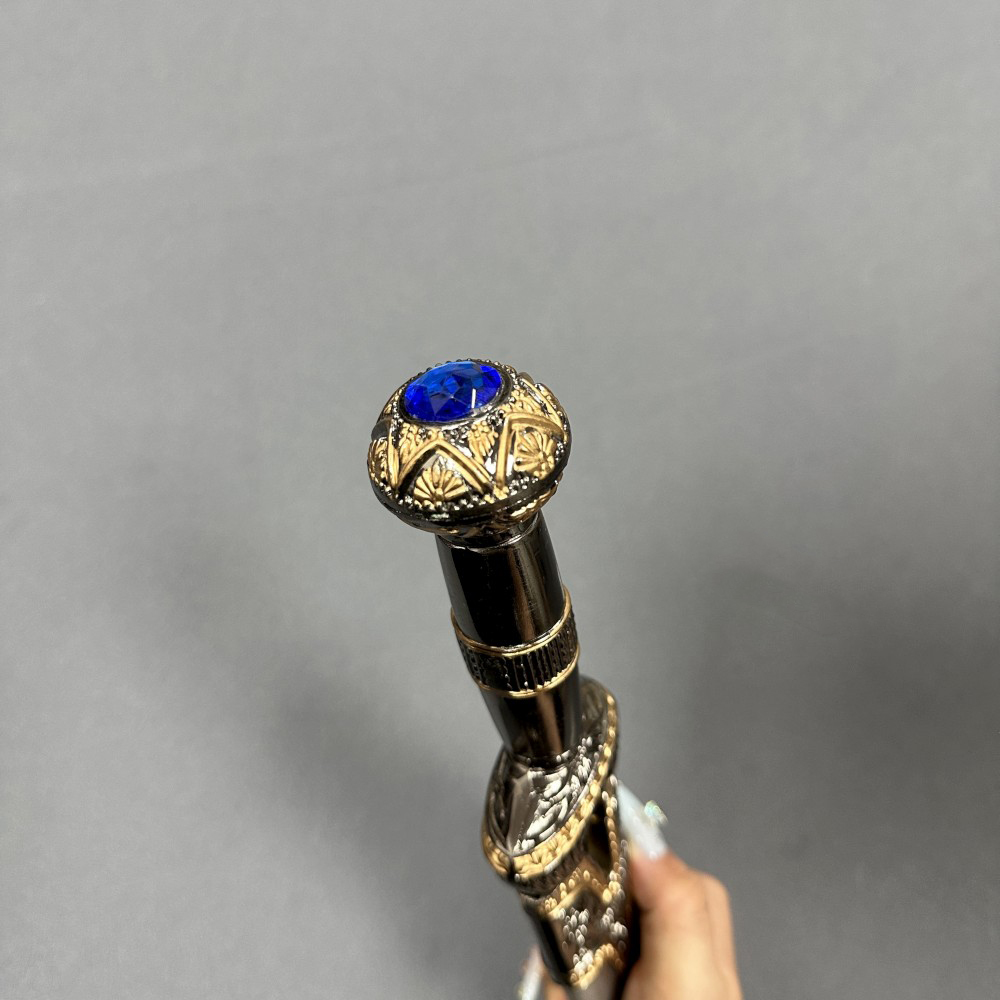 Roman Dagger with Blue Gem Hilt